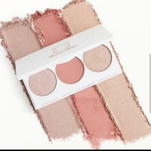 OFRA Madison Miller Midi Pallette